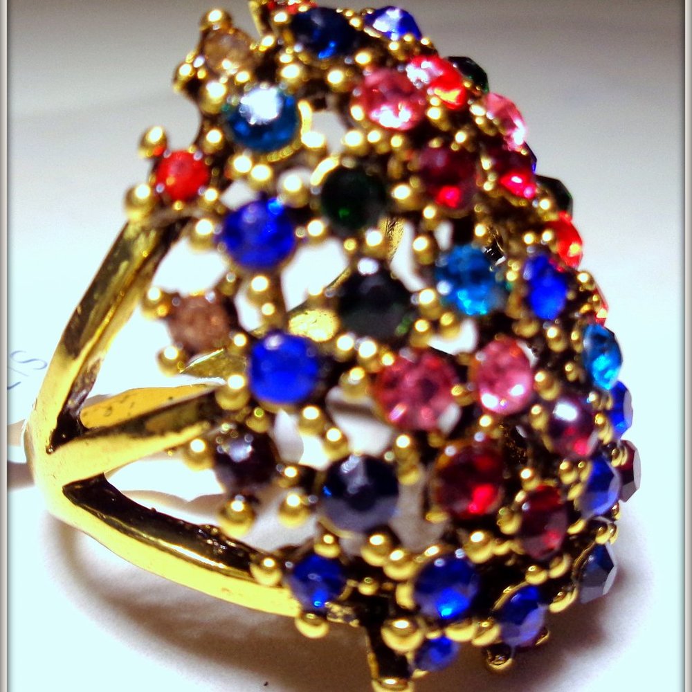 STUNNING MULTI COLOR GEM HAND MADE RING SIZE 7-8